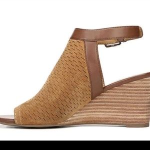 Franco Sarto wedge shoes size 7